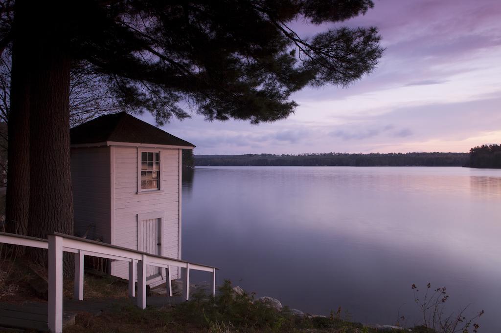 Wolf Cove Inn Poland Extérieur photo